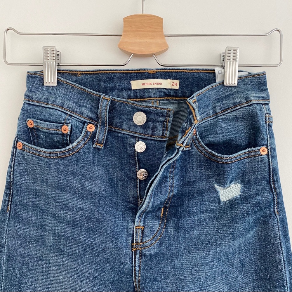 Levi’s wedgie skinny jeans - Picture 2 of 6